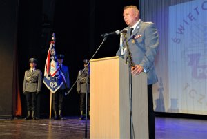 policjanci podczas gali święta Policji
