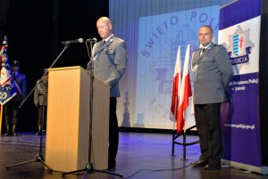 policjanci podczas gali święta Policji
