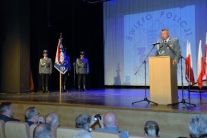 policjanci podczas gali święta Policji