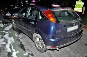 policjanci pracują na wypadku