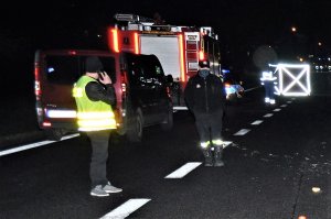 policjanci wykonują czynności na wypadkach