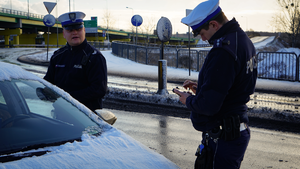 policjanci z drogówki