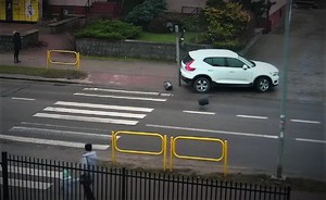 publikacja samochodu do kolizji